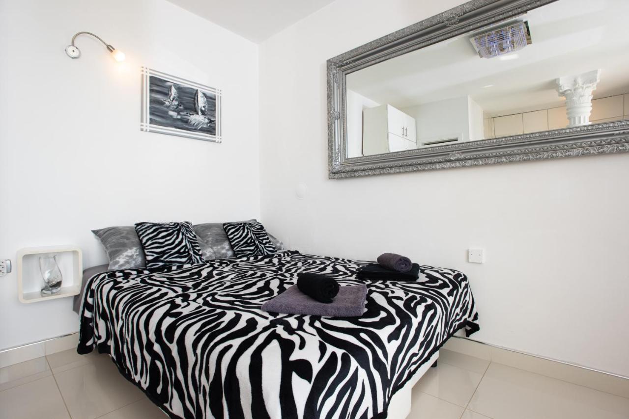Apartments Viky Kraljevica Bagian luar foto